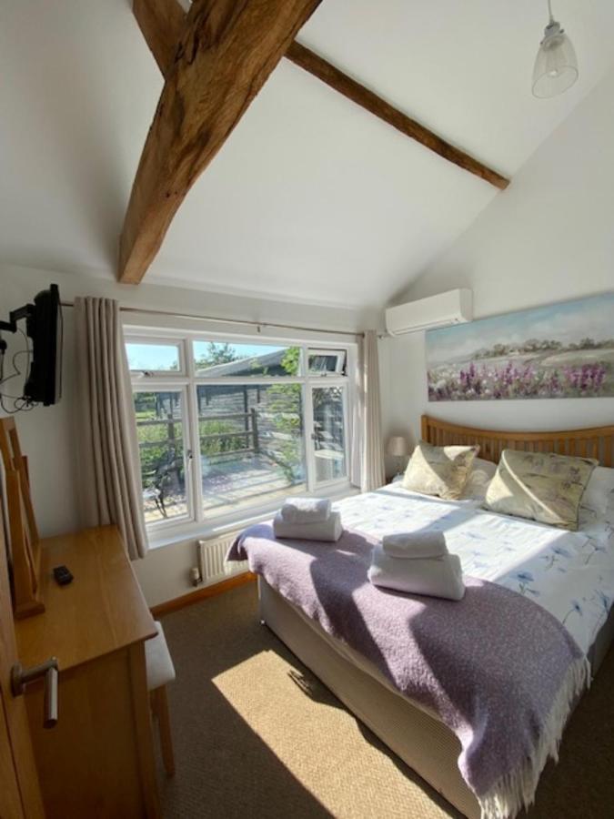 Baileys Farm Bed & Breakfast Kings Walden Bagian luar foto