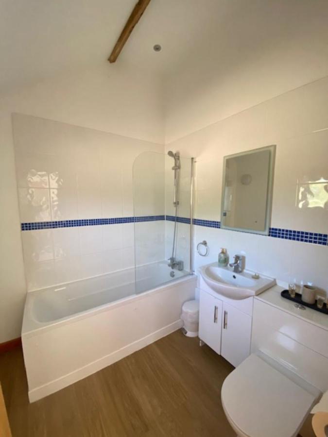 Baileys Farm Bed & Breakfast Kings Walden Bagian luar foto